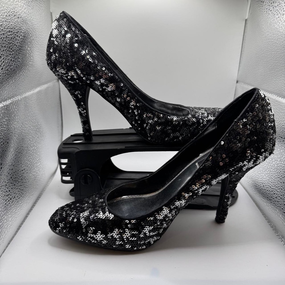 White House Black Market black & silver sequin high heel pumps
